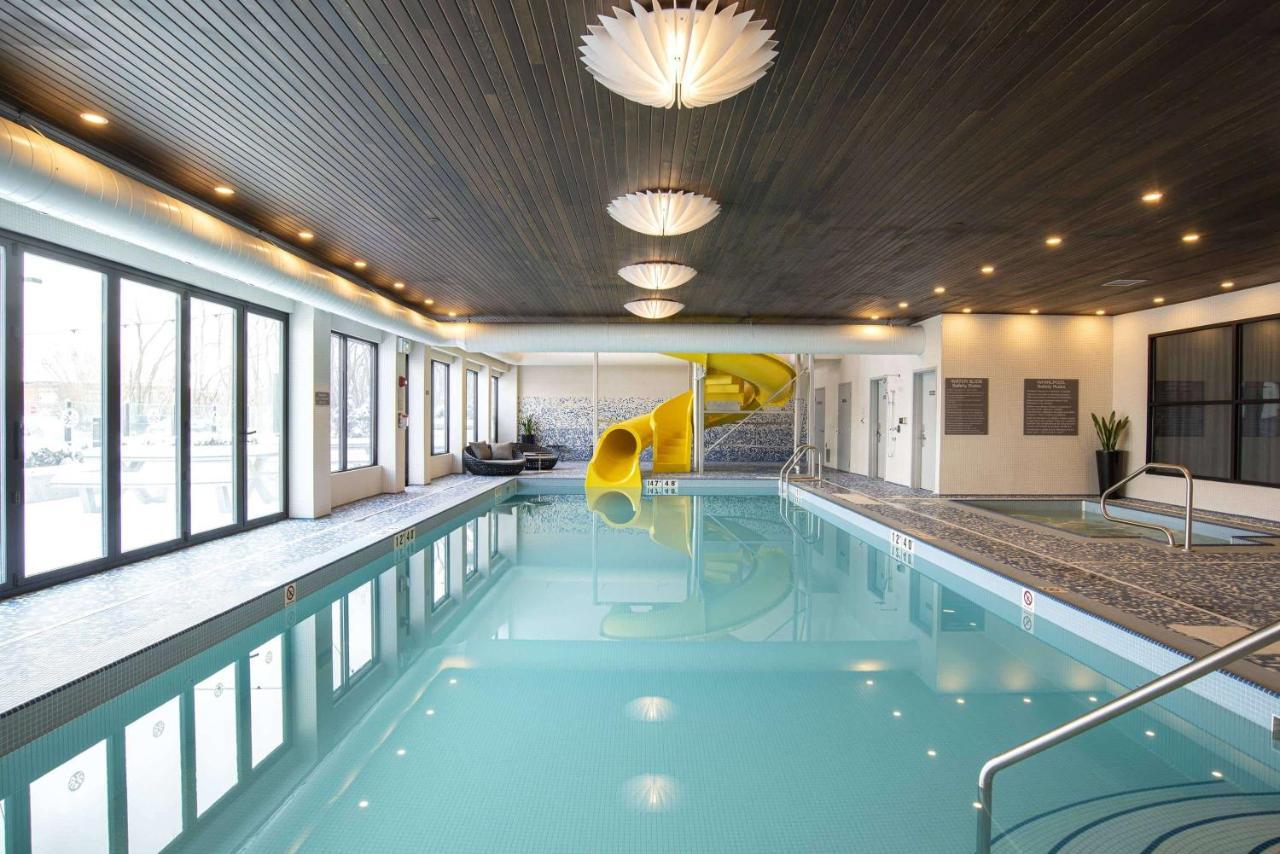Sandman Signature Sherwood Park Hotel Екстериор снимка