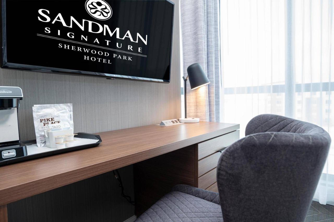 Sandman Signature Sherwood Park Hotel Екстериор снимка