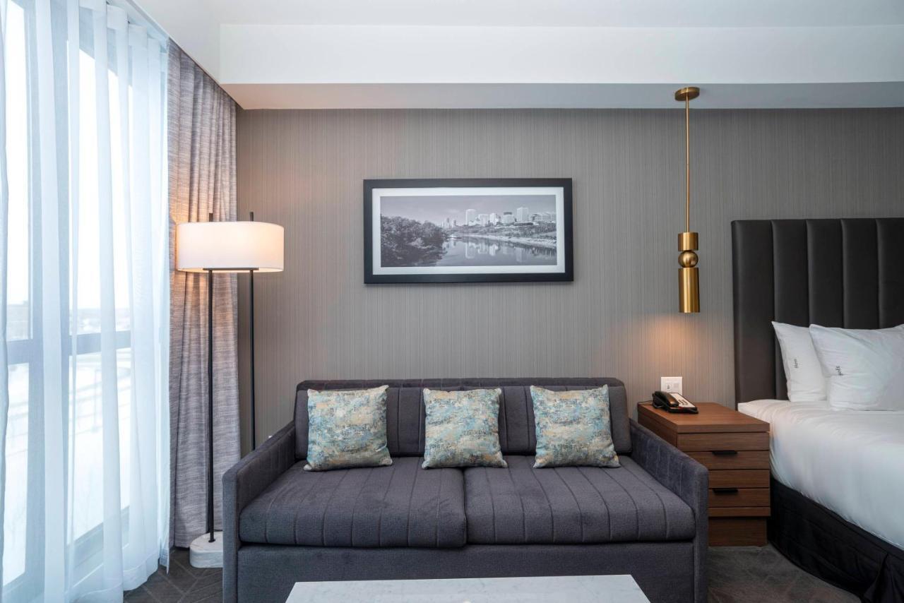 Sandman Signature Sherwood Park Hotel Екстериор снимка